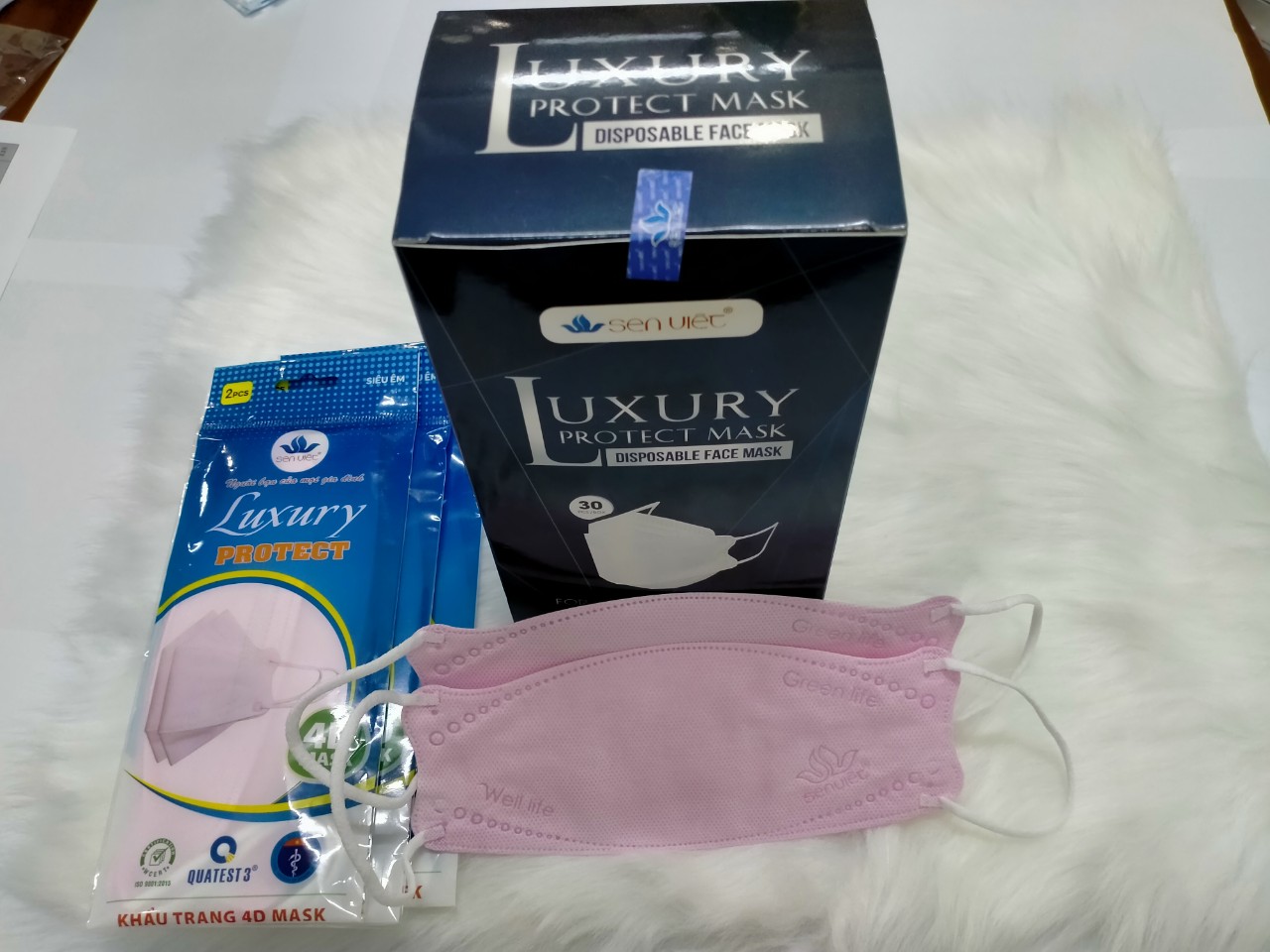 Khẩu trang y tế Luxury Protect Mask (màu hồng) hộp 30 cái