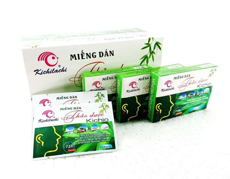 Miếng dán thảo dược Kichio Kichilachi hộp 2 túi x 1 miếng