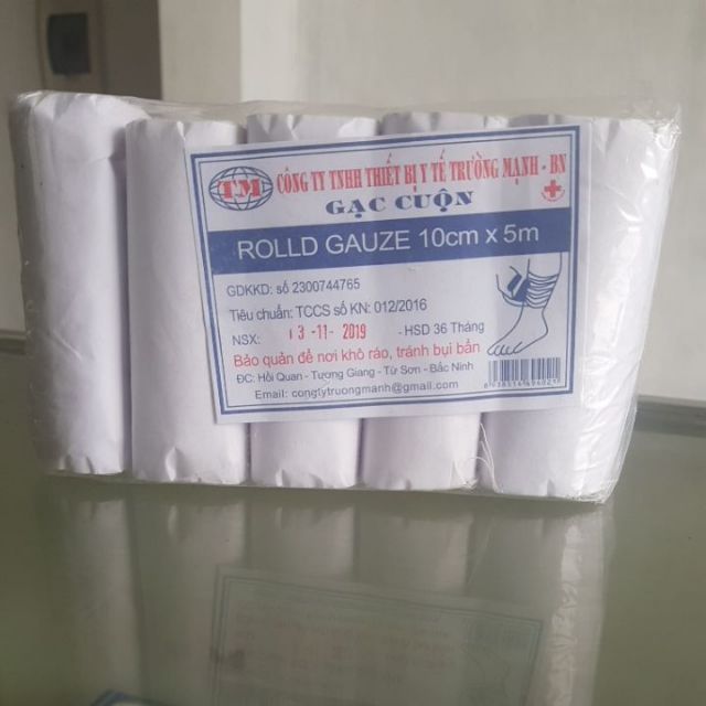 Gạc cuộn Rolld Gauze Trường Mạnh gói 10 cuộn 10cm x 5m